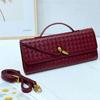 Niche High-end Woven Shoulder Baguette Bag Fashionable and Exquisite Horizontal Hand-held Dinner Bag Versatile Women's Messenger Bag