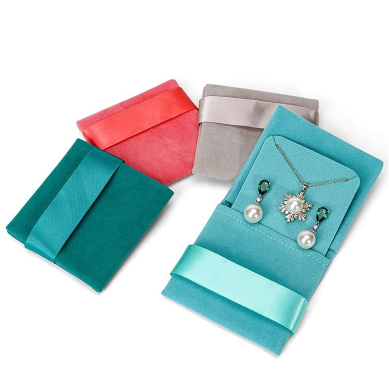 Stylish Velvets Jewelry Bag Necklace Bag Storaging Organizers Velvets Texture Suitable for Outdoor Travel and Daily Use