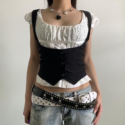 Top da donna con cinturino a spaghetti in tinta unita con bottoni per stringere la vita e sollevare il petto