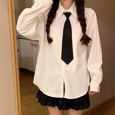 Biała koszula JK Tie Shirt damska na wiosnę i jesień Nowa luźna odzież wierzchnia w stylu college'u