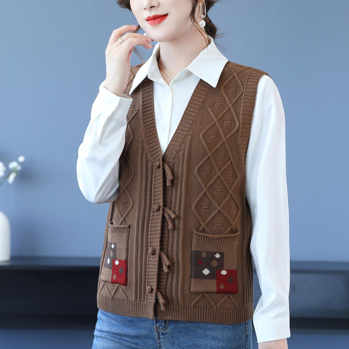 

Retro Fashion Knit Cardigan Vest – Spring/Autumn 2025 Collection XL