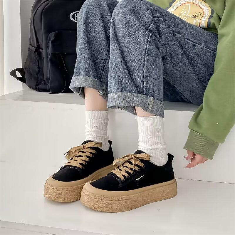 Women's Soft Bottom Slip-On Sneakers Platform Spring Autumn New Versatile Student Rubber Shoes Grid Lining Flat Vulcanized Shoes