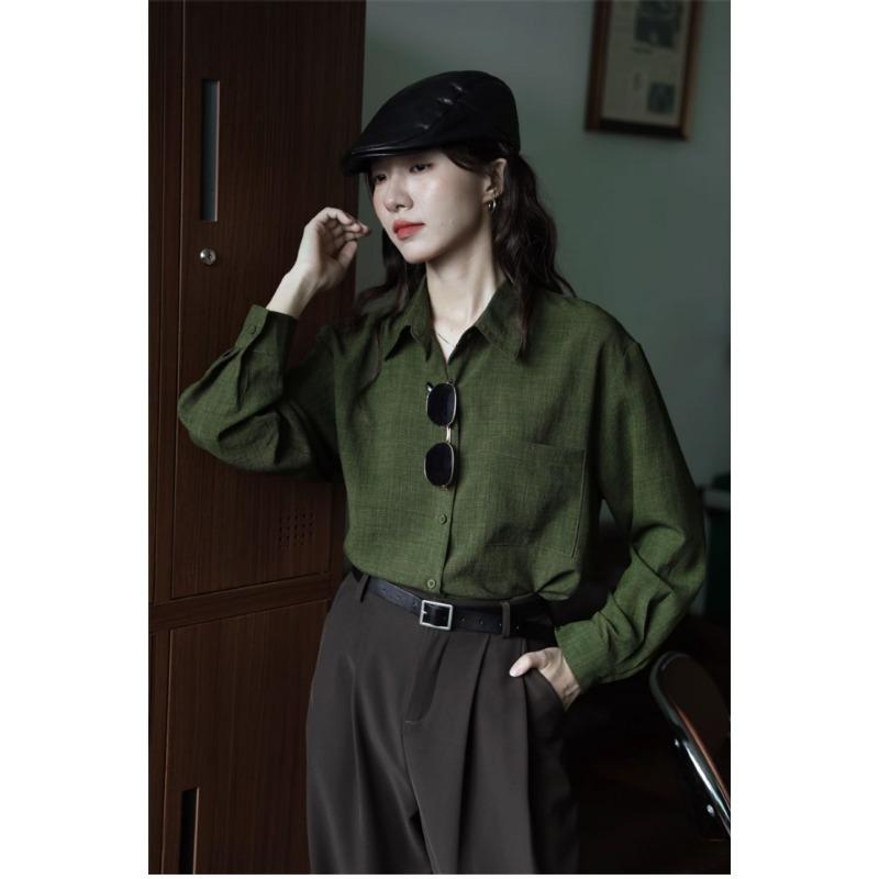Retro Hong Kong Style Solid Color Long-sleeved Shirt for Women Autumn New Green Design with Loose Shirt Inside