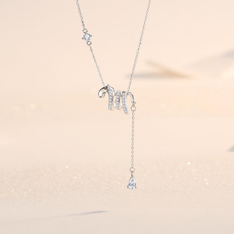 Tichia S925 Sterling Silver Horse Necklace - Elegant and Versatile Circle Design for Women Silver 925