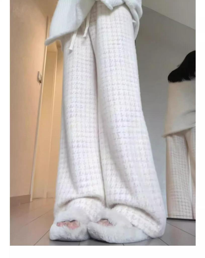 Petite Houndstooth Wide-Leg Pants: Women's Autumn Winter High-Waist Slimming Plaid Knit In Mink, Size XS.