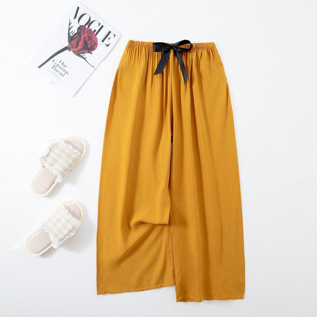 Women's Cotton-Silk Cartoon Pajama Pants, Summer Thin, Black & White Wide-Leg, Plus Size, Outdoor Beach Wear.