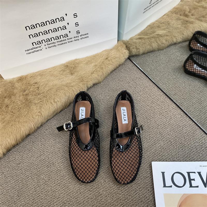 Round head hollow one-word buckle single shoes women's 2025 spring new ins fashion sparkling flat Mary Jane shoes fishing net