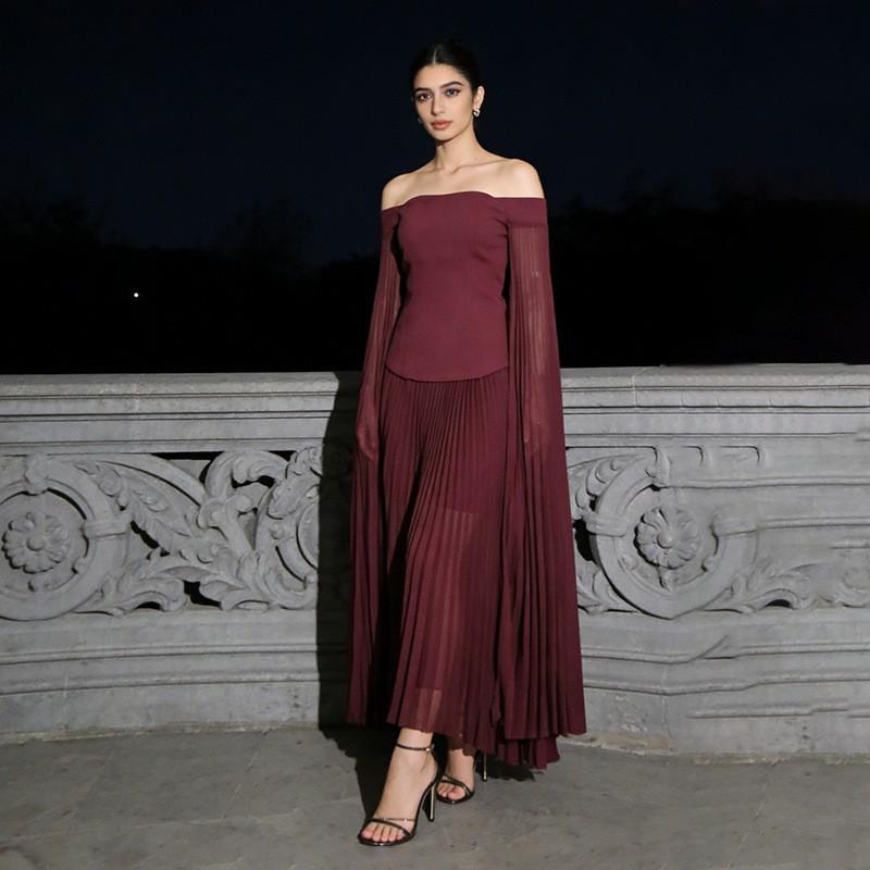 

Western-style War Robe Women s Two-piece Set Shoulder Streamer Top Pleated Skirt Suit Women M
