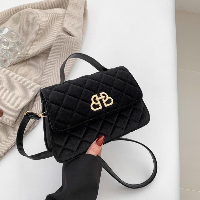 Chic Quilted Velvet Crossbody Bag For Women 2024 Trendy Small Shoulder Bag чёрный