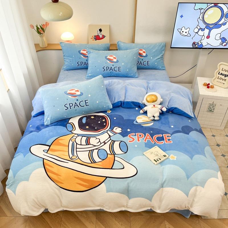Thickened Milk Fleece Four-Piece Set, Fleece Astronaut Flange Coral Fleece Children'S Bed Sheet Quilt Cover Three-Piece Set Men