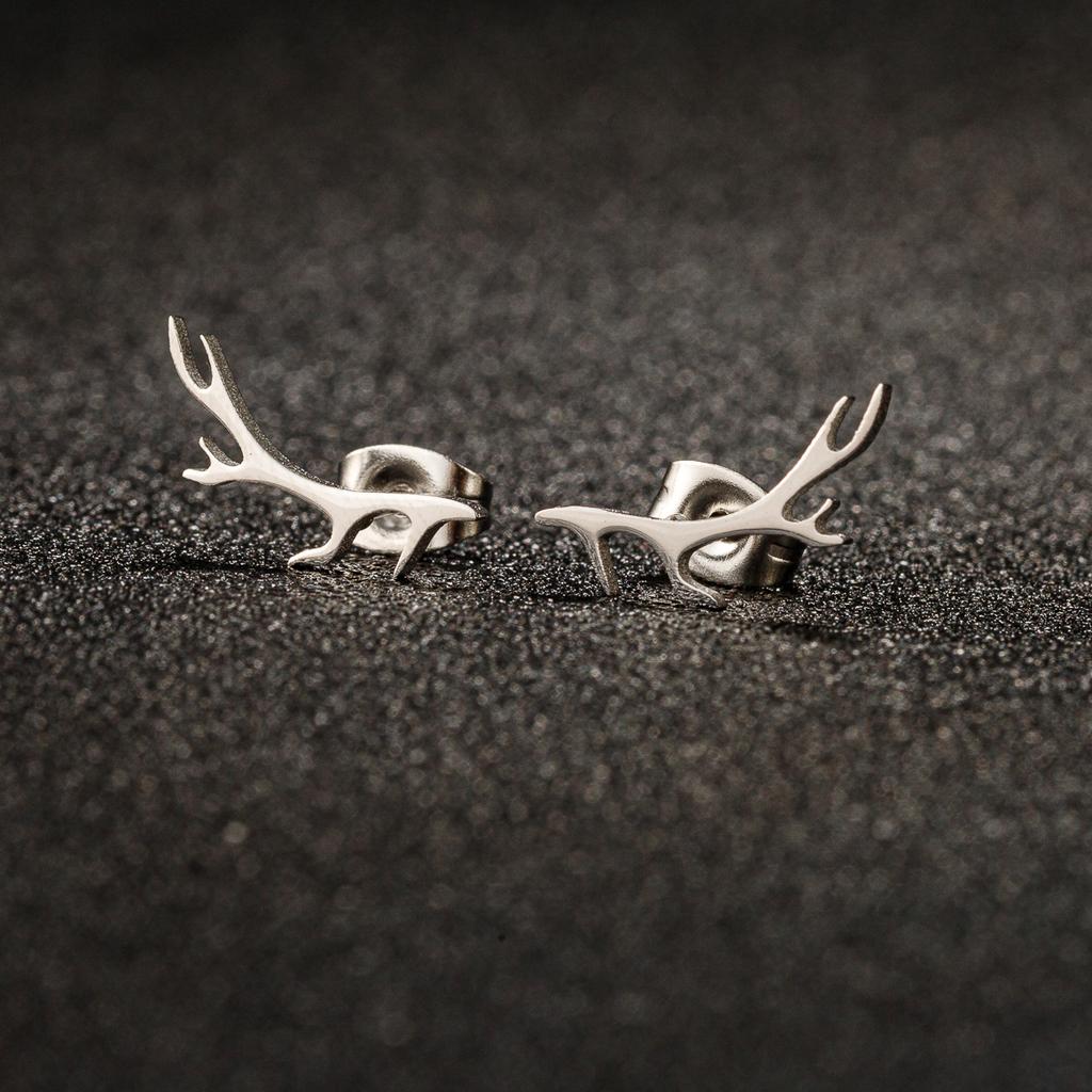 Christmas Tree Reindeer Pattern Earrings Women Student Teen New Year Gift Stainless Steel Cartilage Piercing Earring Zircon
