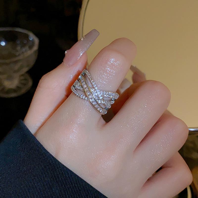 Love zir*****pen ring light luxury temperament high sense index finger ring niche design ring woman