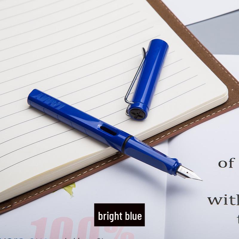 Lamy Safari Fountain Pen Gift Set with Engraving