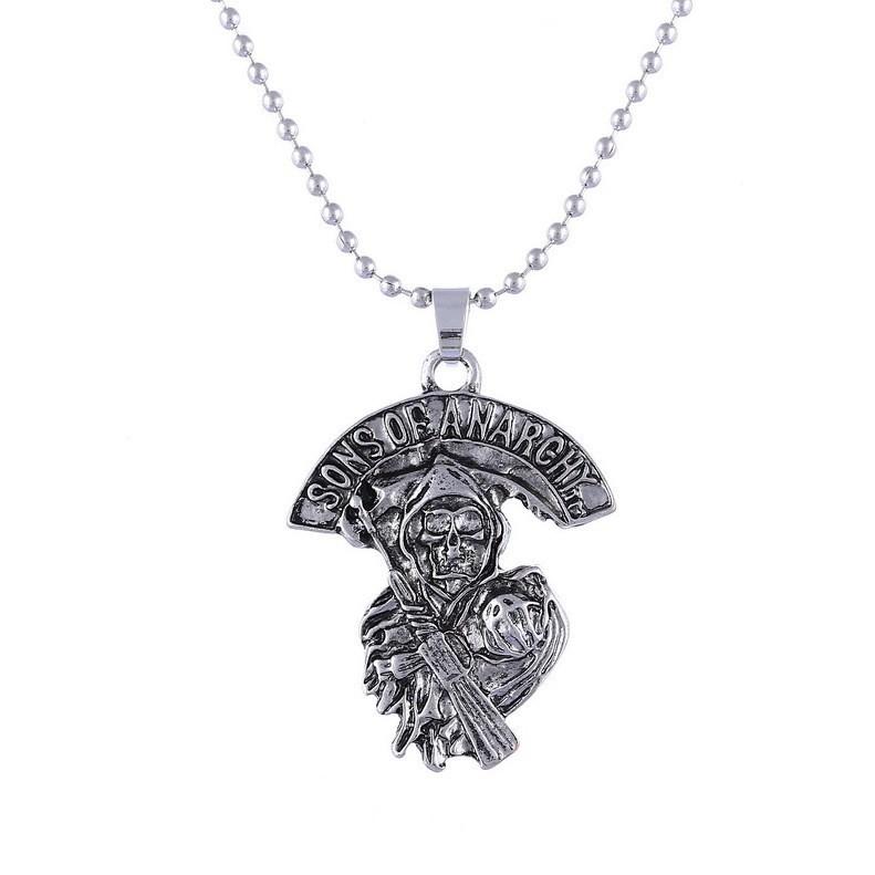 European and American film and television jewelry gunner skull, retro fashion necklace