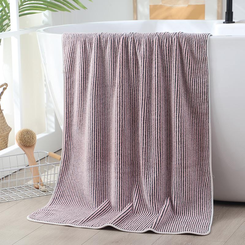 Thickened Coral Fleece Bath Towel Adult Beach Bath Towel Absorbent Quick-drying Bath Towel Household Couple Enlarged Bath Towel