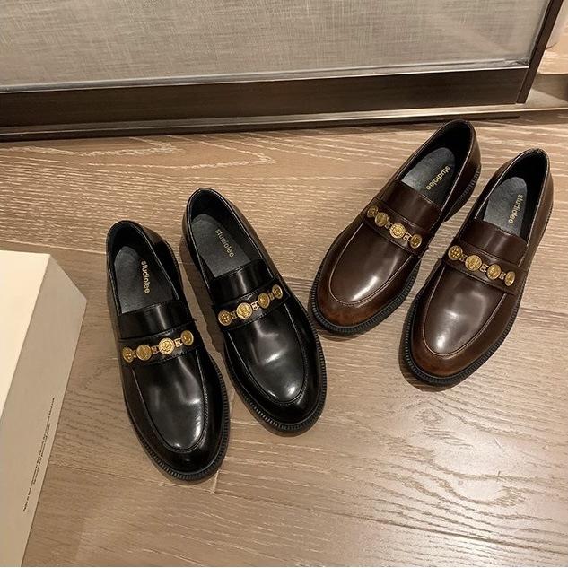 Grape mother studiolee new leather pointed round head small gold coin classic one-pedal loafer single shoes women's autumn