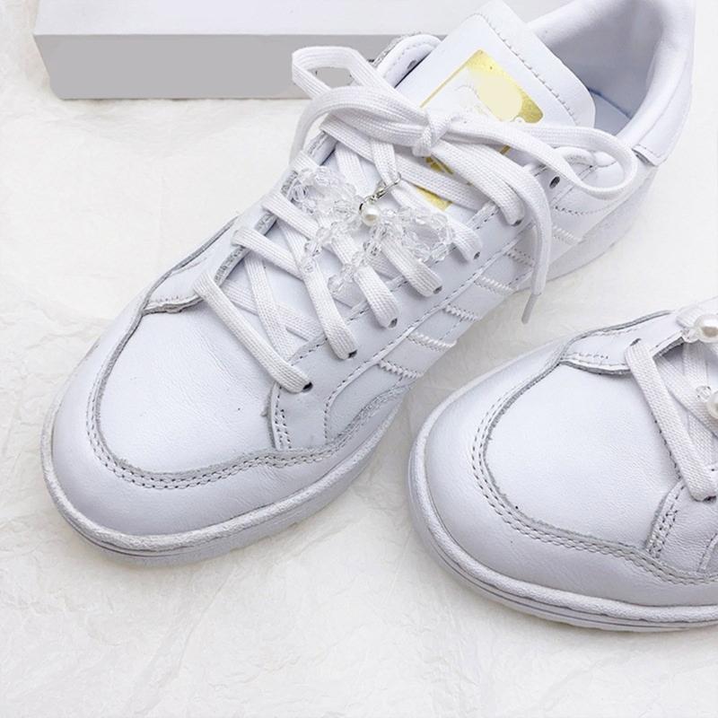 Elegant Bowknot Keychain Pendant Beautiful Crystal Shoe Decoration Keychain Stylish Beaded Bowknot Shoe Pendant