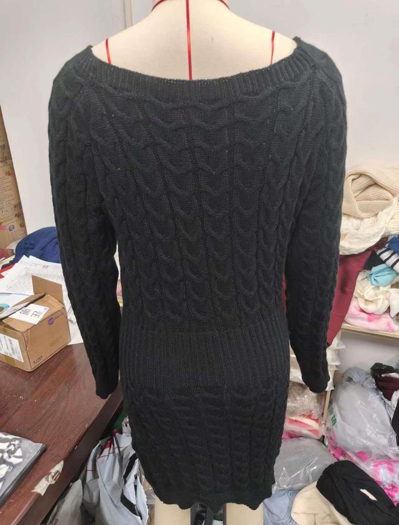 Women's Long Pullover Sweater Dress Long-sleeved Slim Clothes