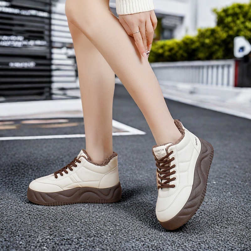 Fashion Thick Heeled Round Tip Womens Black Ladies Sneakers Vulcanize Big Size Flat Sports Shoes Sneakers New Fast Pro Vintage