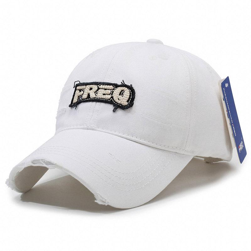 New embroidered letter baseball cap men and women outdoor leisure sunscreen sunshade fashion versatile travel
