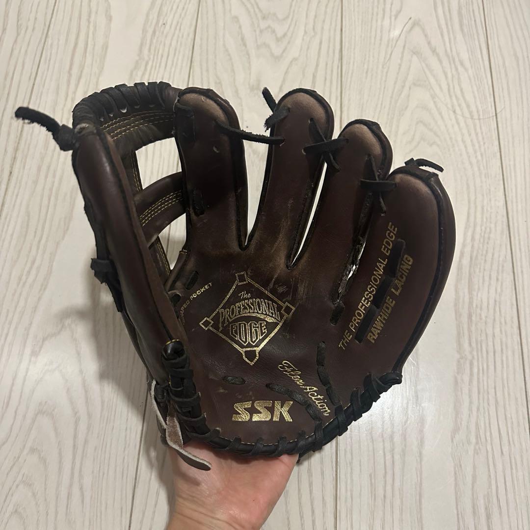 Used SSK Professional Edge Softball Glove