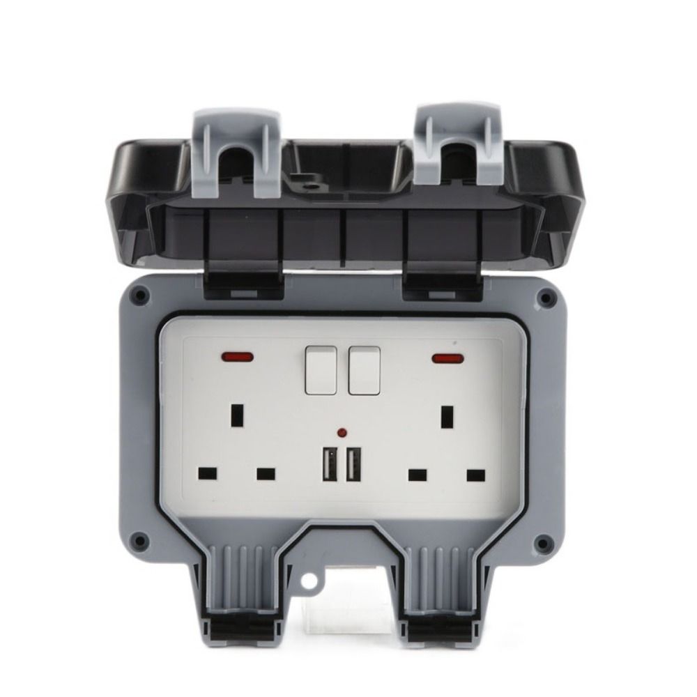 Waterproof Design Wall Switch Socket UK Plug Dust Proof Electrical Outlet with Light Splash-proof Outdoor Switched Power Socket