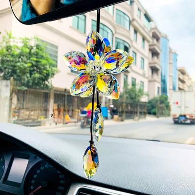 Araba Asılı Süsleme Dikiz Aynası Asılı Süsler Kristal 3D Çiçek Araba Kolye Şanslı Oto İç Dekorasyon Aksesuarları