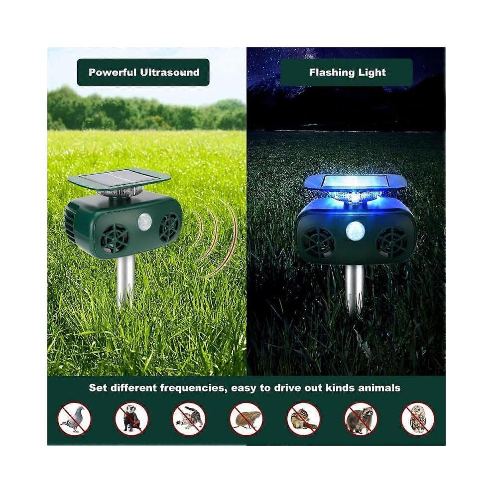 Waterproof Solar Ultrasonic Cat Repeller Outdoor Cat Repeller with Flashing LED Ultrasonic Animal Repeller for Dogs Squirrels Birds Wild Animals