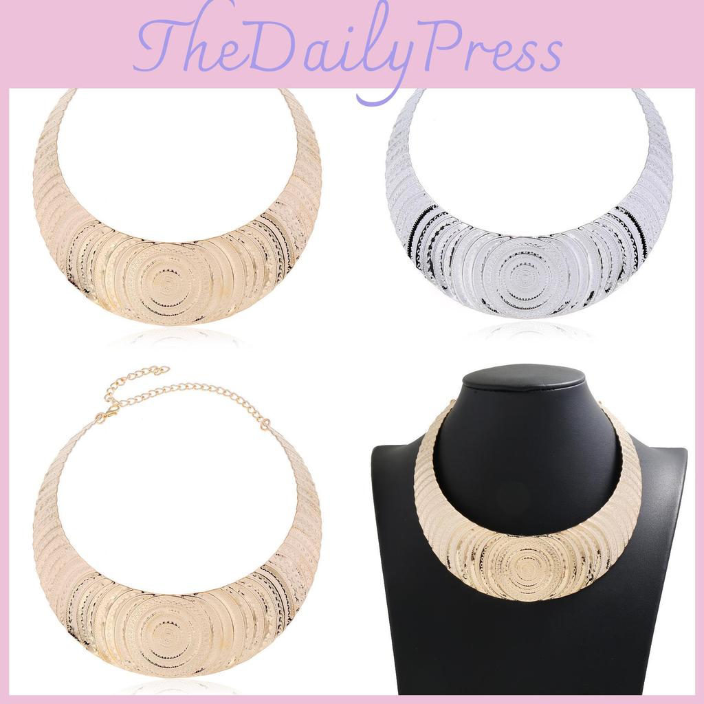 Large Metal Fashion Necklace With Water Wave Chain For Everyday Glam