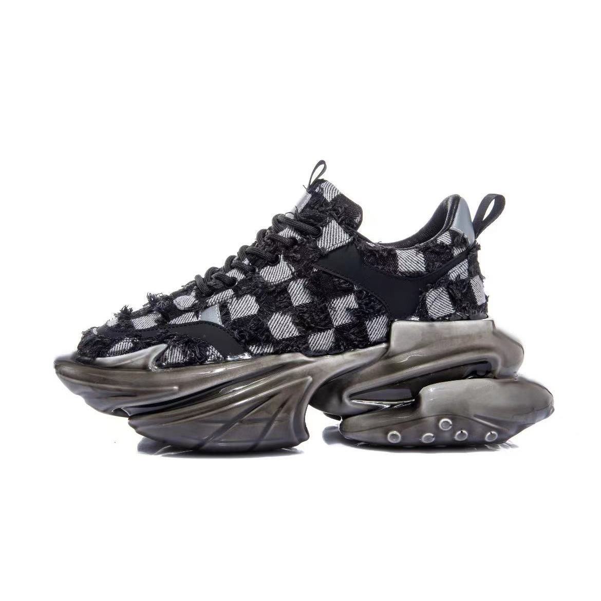 

Мода 2025 Новые сетчатые кроссовки Космический корабль Женские Толстая подошва Плоские Папины кроссовки Увеличивающие рост На шнуровке Платформа Женская спортивная обувь 35 чёрный