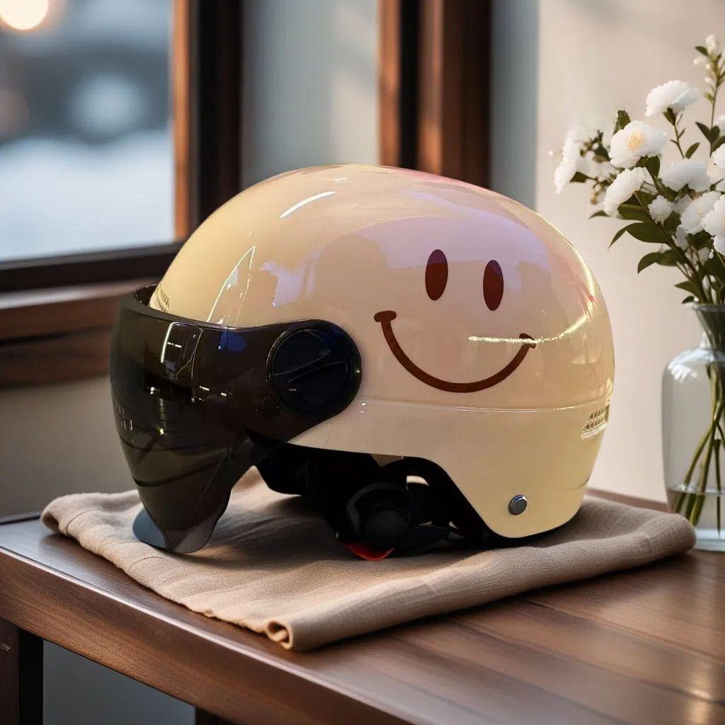 Helmet Electric Car for Men and Women, All Seasons Universal Sun Protection Battery Car Lightweight Summer Hood
