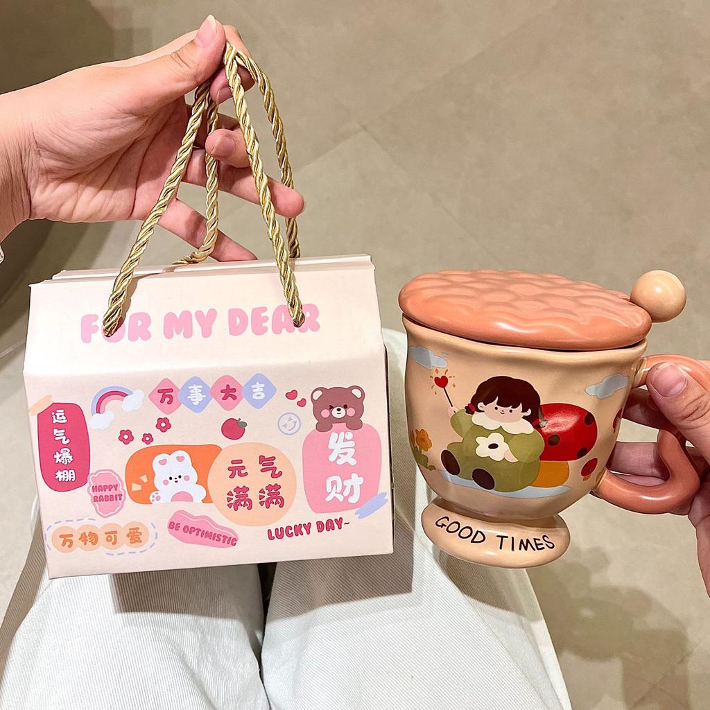 High-value Mug Ceramic Cup with Lid and Spoon Cute Drinking Cup Girls Office Coffee Breakfast Cup