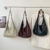 Leisure Commuting Rivet Horizontal Tote Bag, Large Capacity Women's Retro Style High-end Single Shoulder Armpit Bag