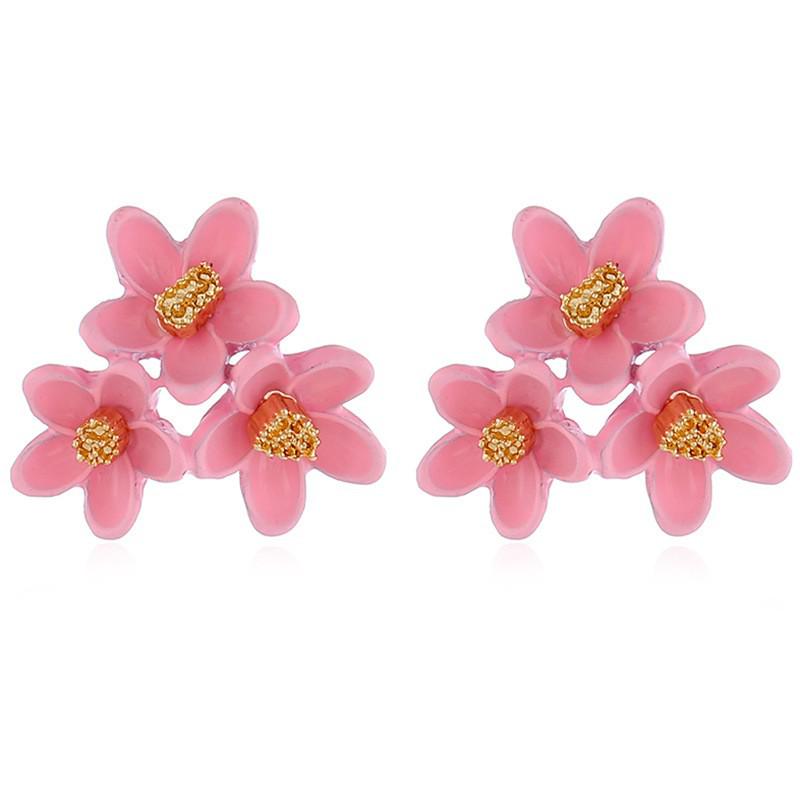 Elegant Korean Floral Crystal Snowflake Dangle Earrings for Women - Pink Petal Studs розовый