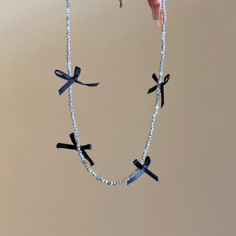

New Sweet Elegant Pearl Bow Necklace for Women Long Tassel Pendant Necklace for Women Black White Pearl Simple Jewelry Gift