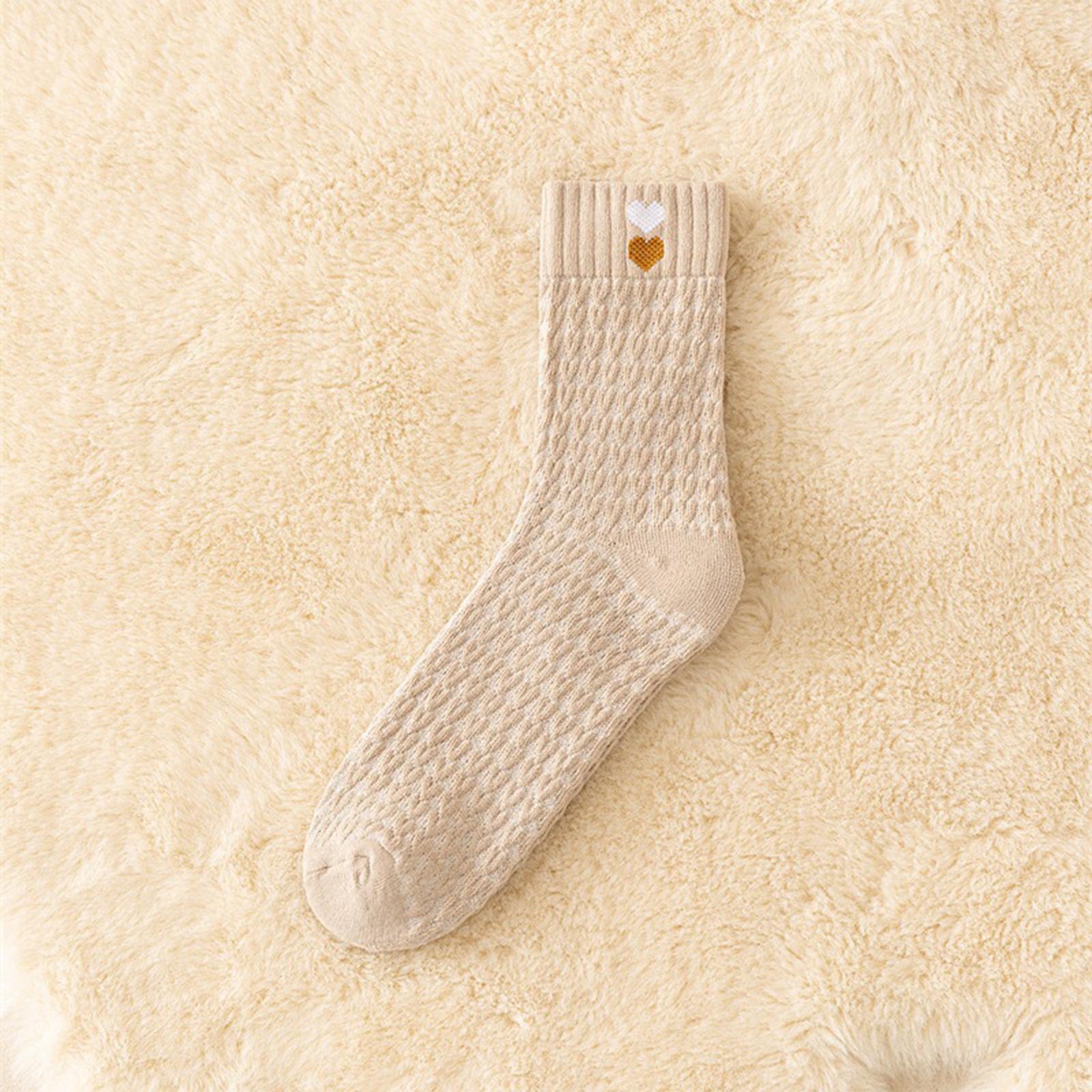 Ladies  Plush Thick Middle Tube Socks With Warm Heart Socks One Size