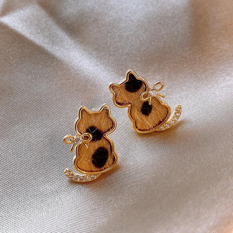 Silver Needle Diamond Horse Hair Bow Kitten Earrings New Commuter Earrings Light Luxury Earrings Wholesale