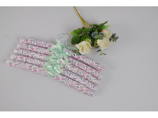 Floral Fabric & Wooden Non-Slip Clothes Hanger for Adults