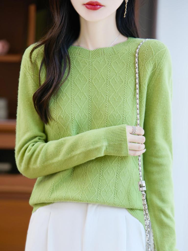 Vintage-Style 100% Wool Seamless Sweater with Ribbed Collar