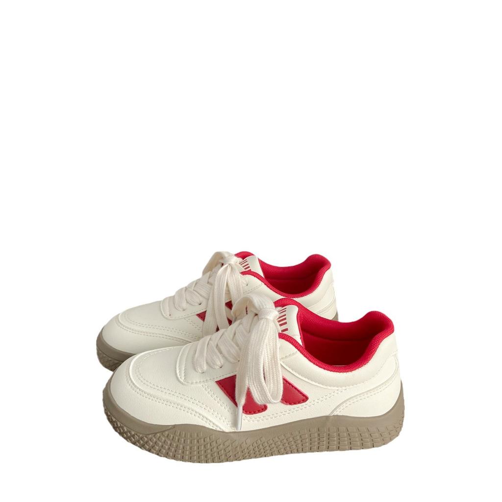 Füße klein zeigen Frühling und Herbst vielseitige Studenten-Board-Schuhe Damen 2025 neue amerikanische Casual Nischendesign Schuhe ins Tide