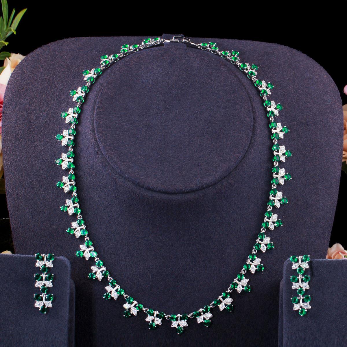 

Трендовое свадебное колье в форме листа циркония, платье с серьгами с темпераментом, набор из двух предметов зелёный