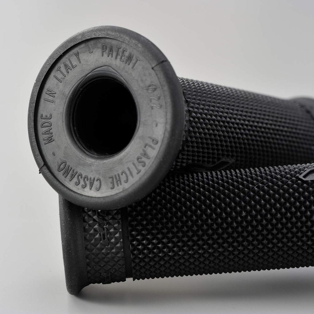 Daytona ProGrip 99204 Motorcycle Grip Handle Diameter 0.9 Inch (22.2 Mm), 4.6 Inches (118