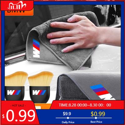Cura dell'auto – Pennelli, stracci e spugne