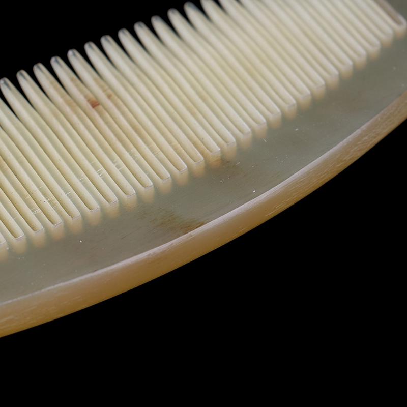 1*Natural Amber Ox Horn Comb Hair No Static Health Care Brush Hairdressing Comb