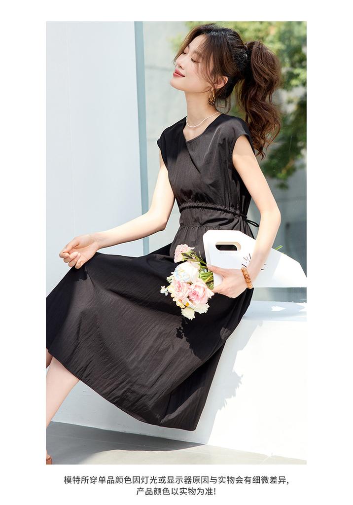 2026 Summer New Women's Waist Cinched Black Dress with Versatile Temperament, Slimming and High-end Women's Dress