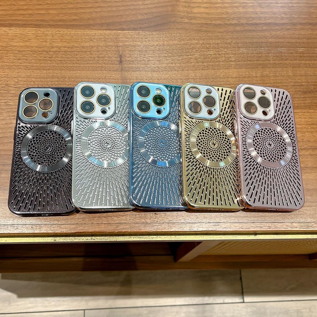 Applicable to iPhone16 mobile phone case ice feeling hollow heat dissipation hard case Apple 15Promax breathable magnetic suction anti-drop protection