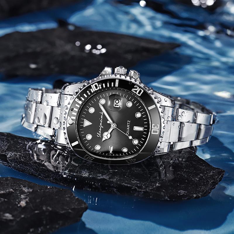 Men's Green Submariner Automatic Mechanical Watch with Hollow Calendar, Waterproof and Luminous