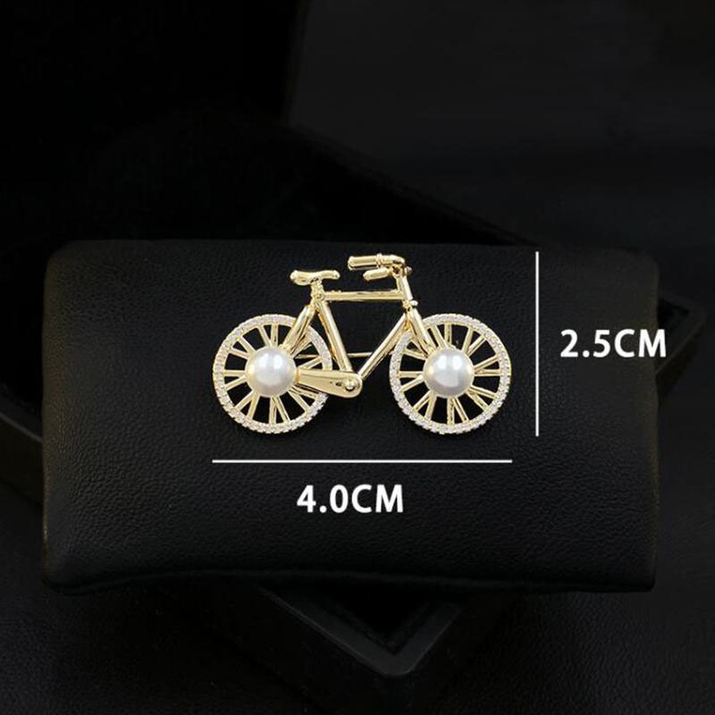 Personality Bicycle Shape Brooch  Leisure Cycling Sports Jewelry
