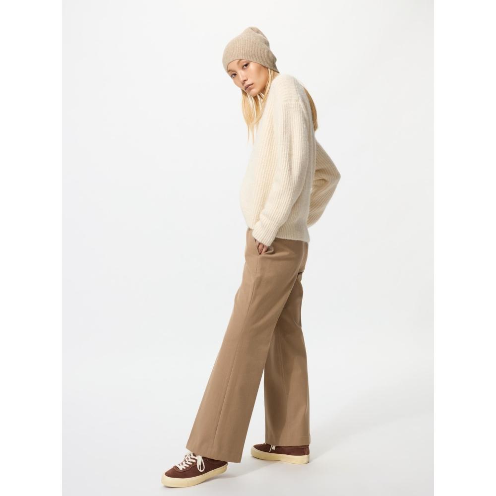 Uniqlo Warm Smart Flared Pants