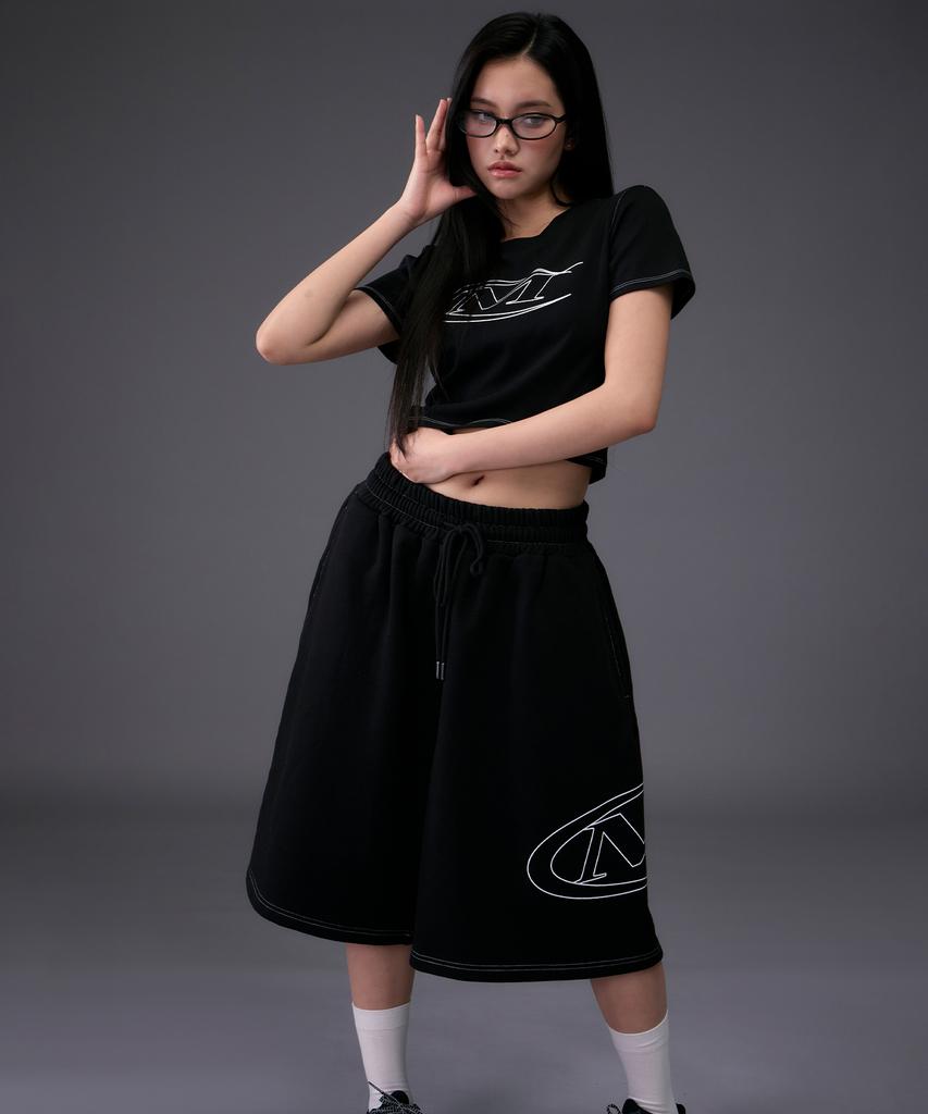 Mihag Stroke Logo Stitch Bermuda Shorts (Black)